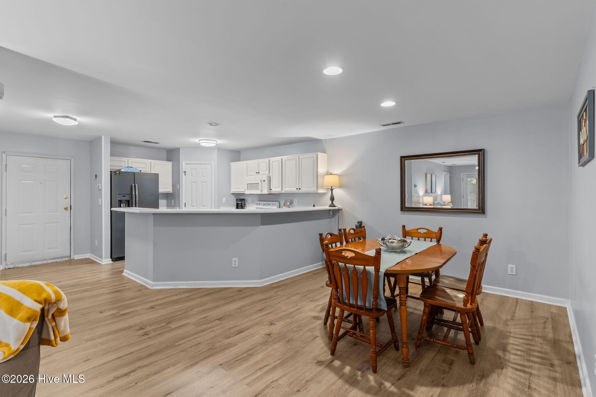 100549050 | Photo 12