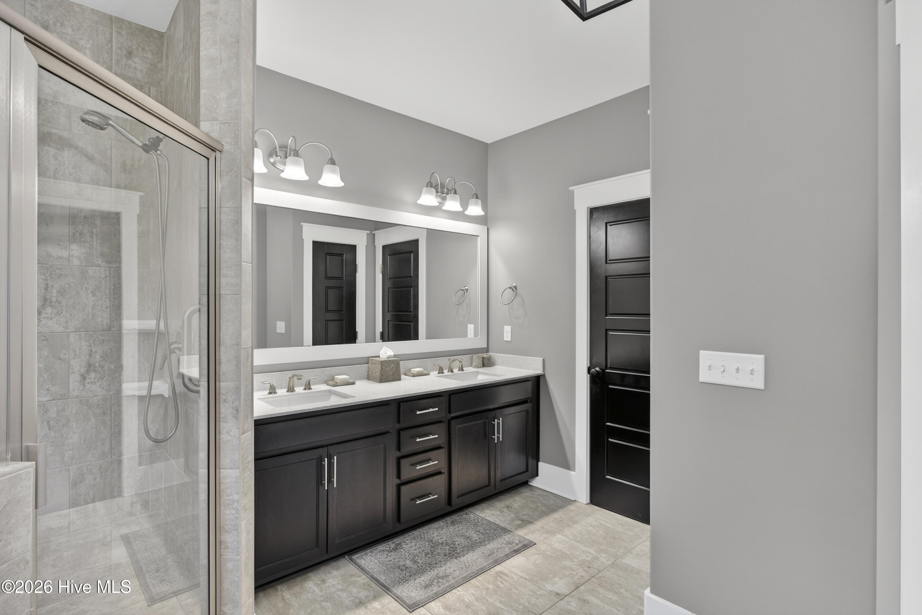 100555140 | Photo 39