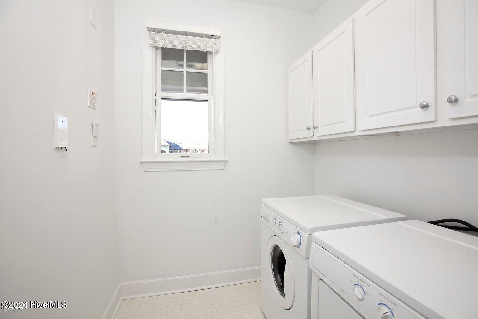 100565109 | Photo 18