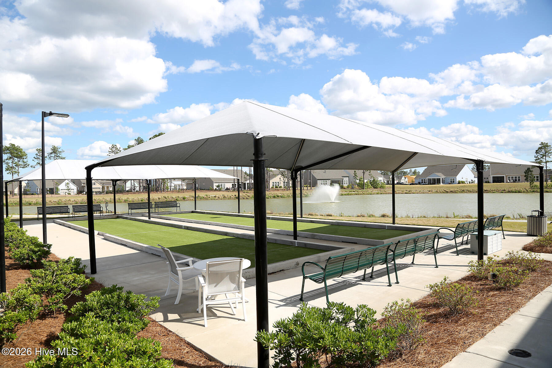 100554927 | Photo 49