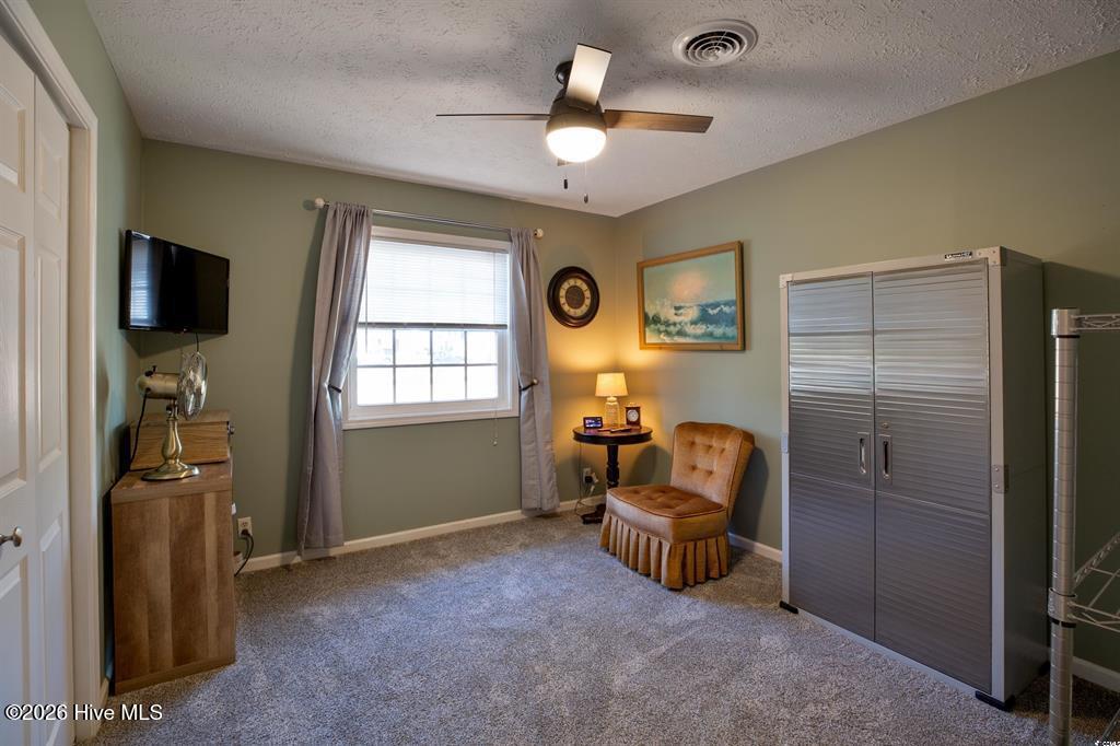 100548080 | Photo 11