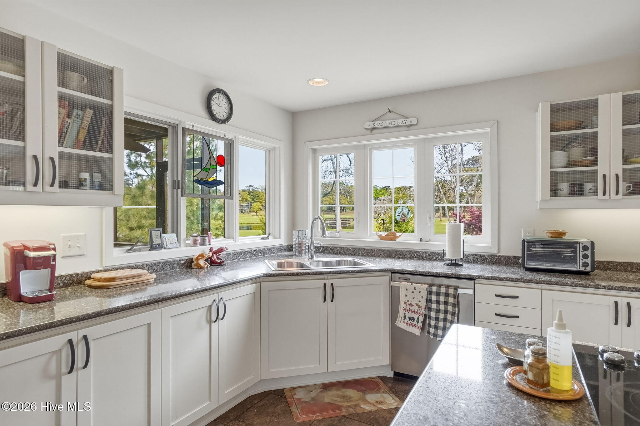 105 Laurel Court,Pine Knoll Shores