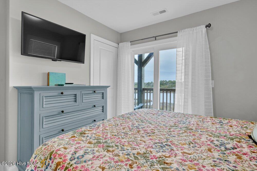 100558535 | Photo 21