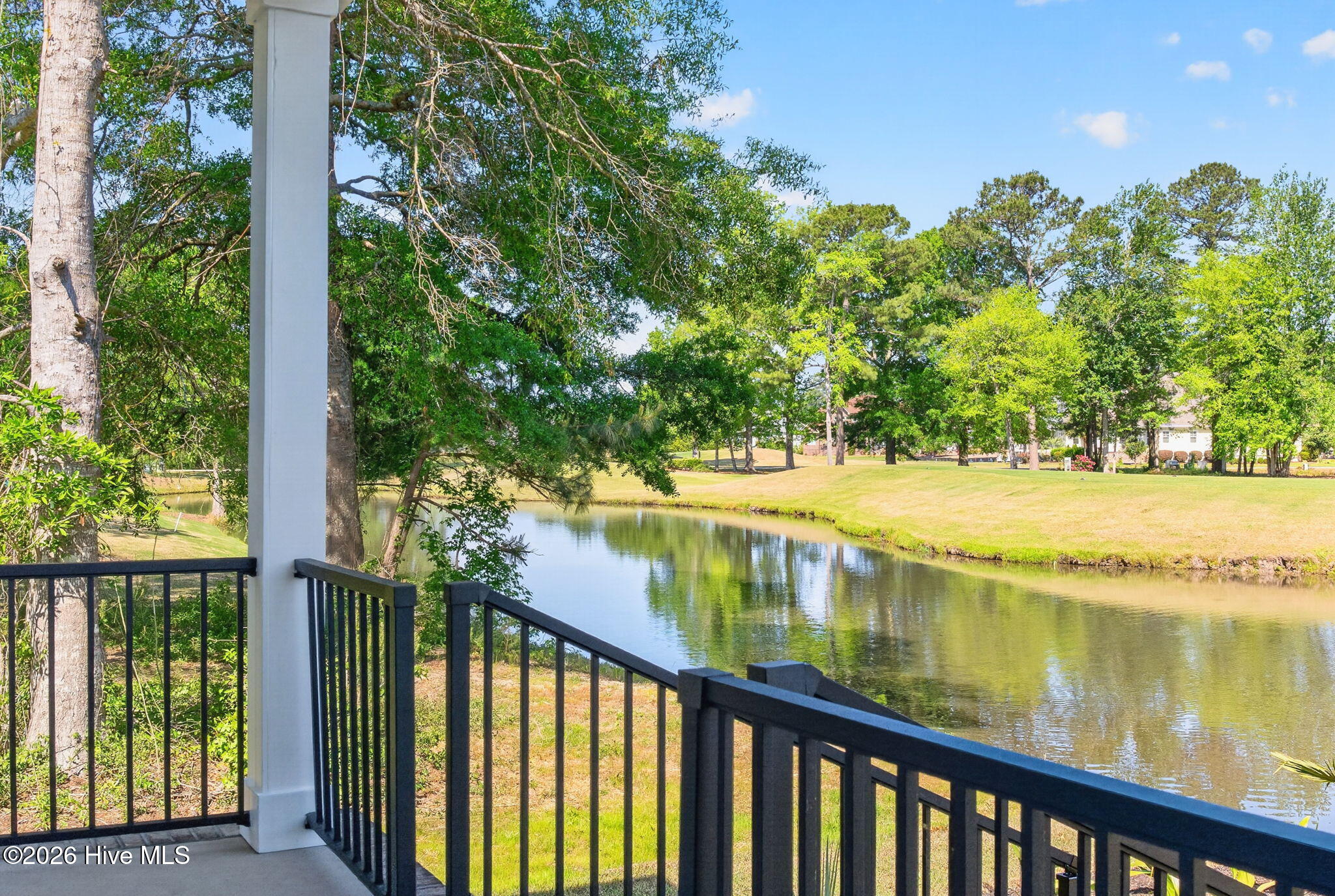 100568512 | Photo 54