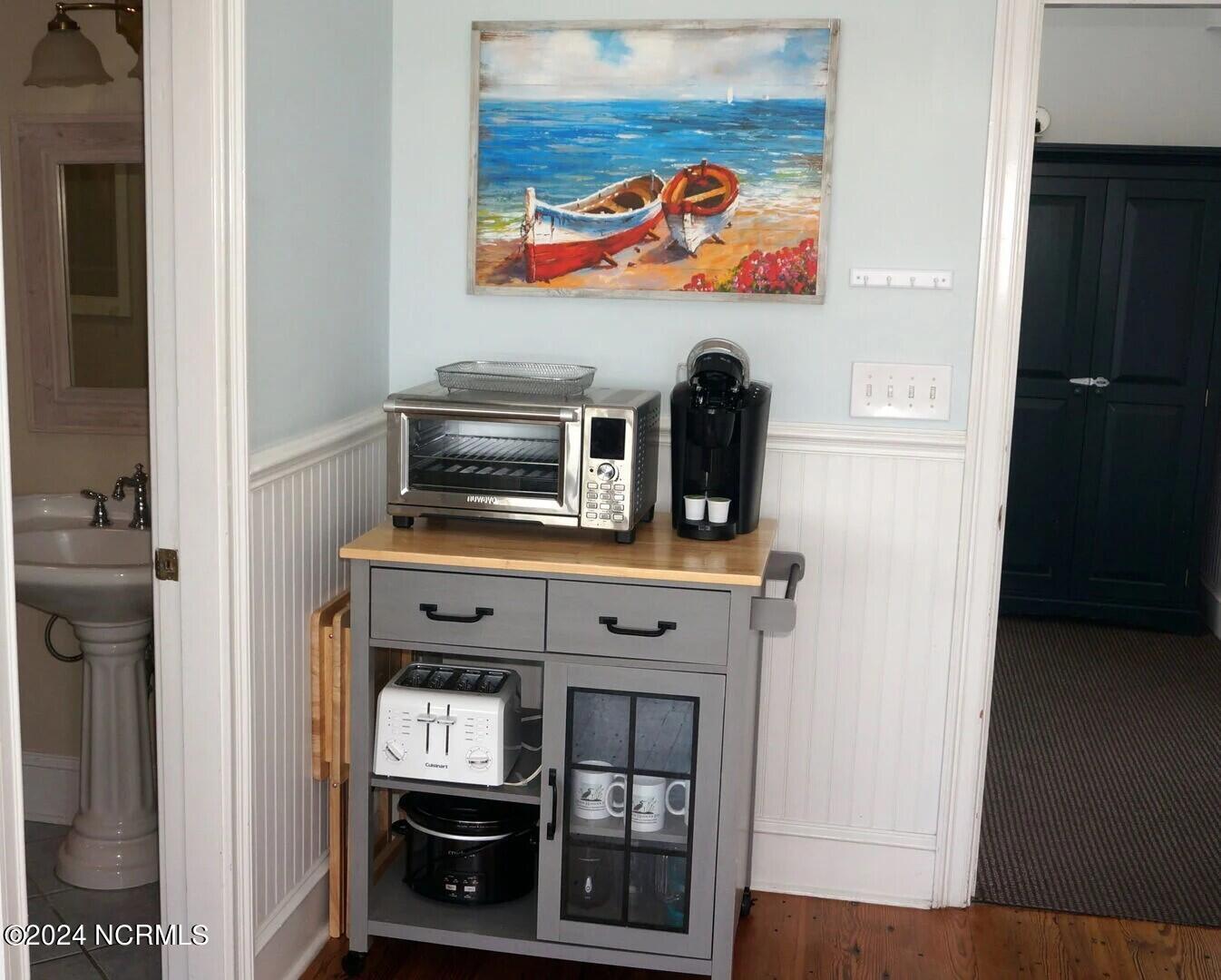 100494971 | Photo 11