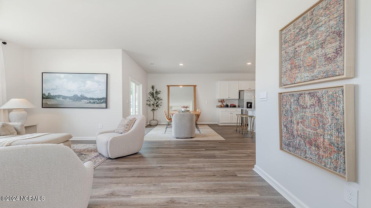 100510452 | Photo 26