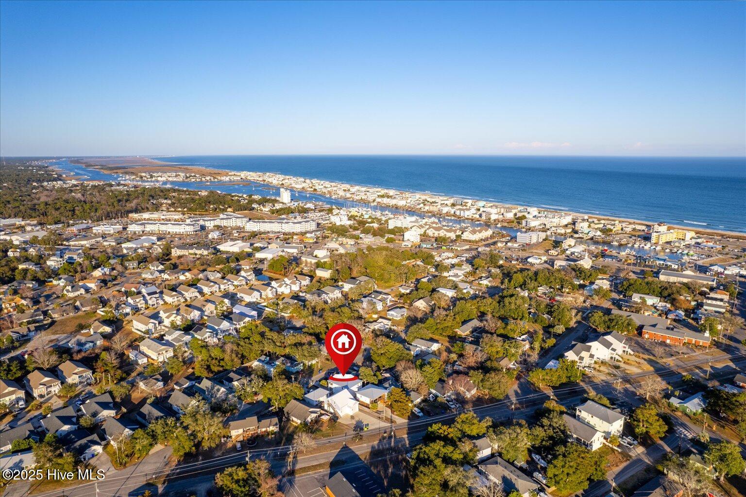 100544003 | Photo 45