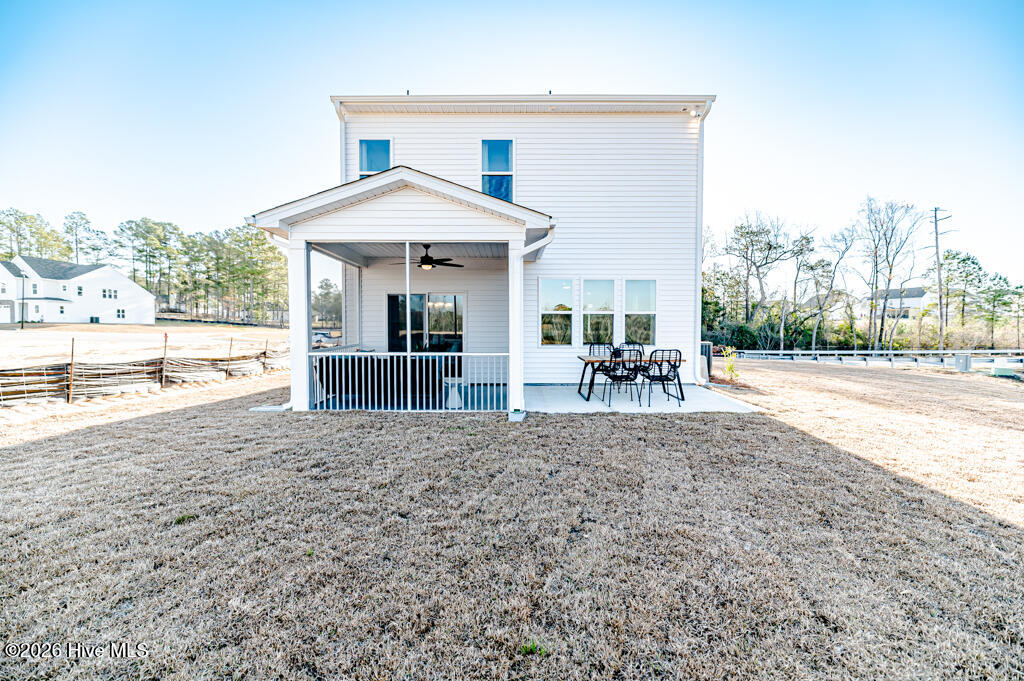 100550203 | Photo 18