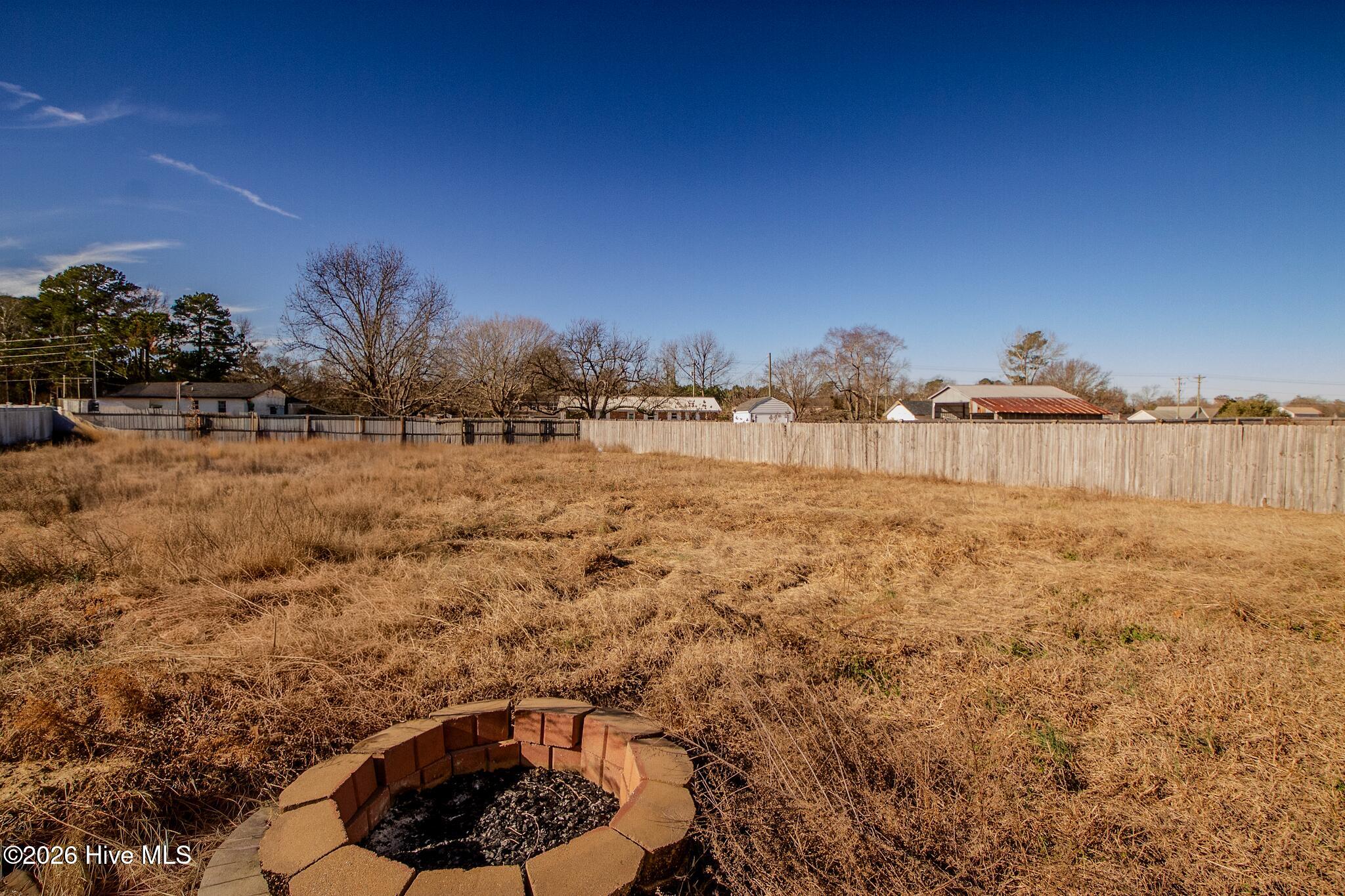 100549051 | Photo 23