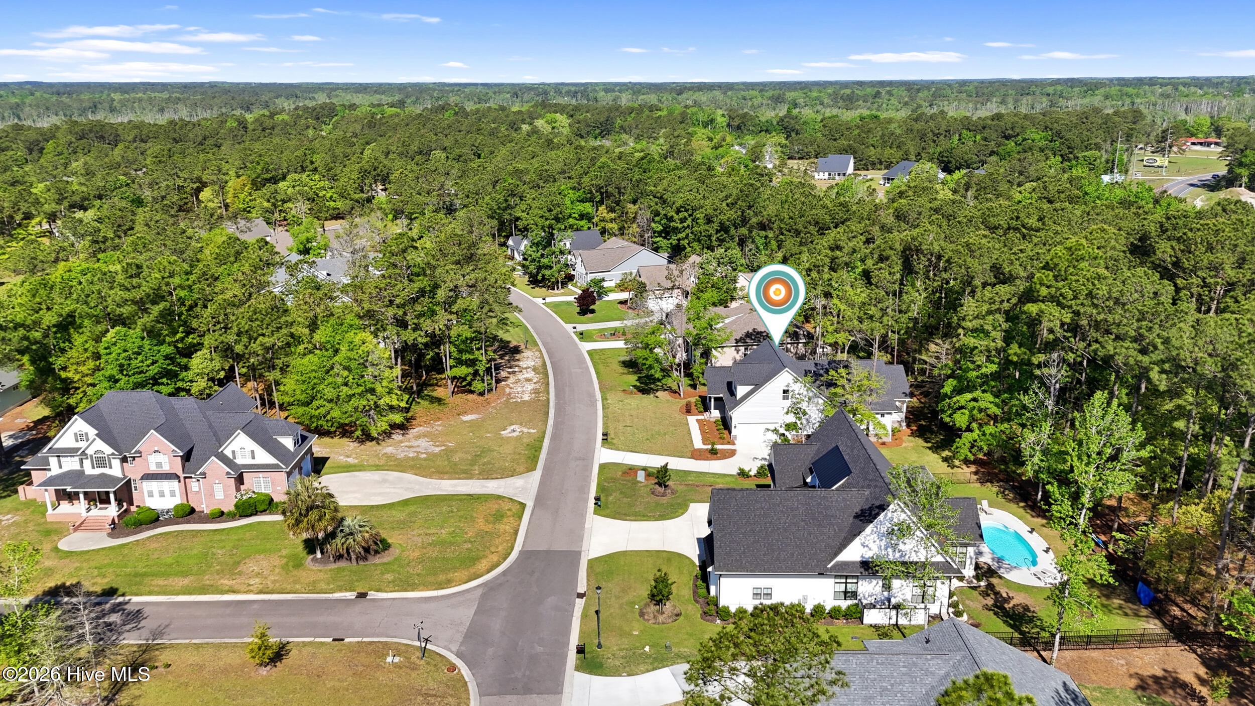 100567721 | Photo 53