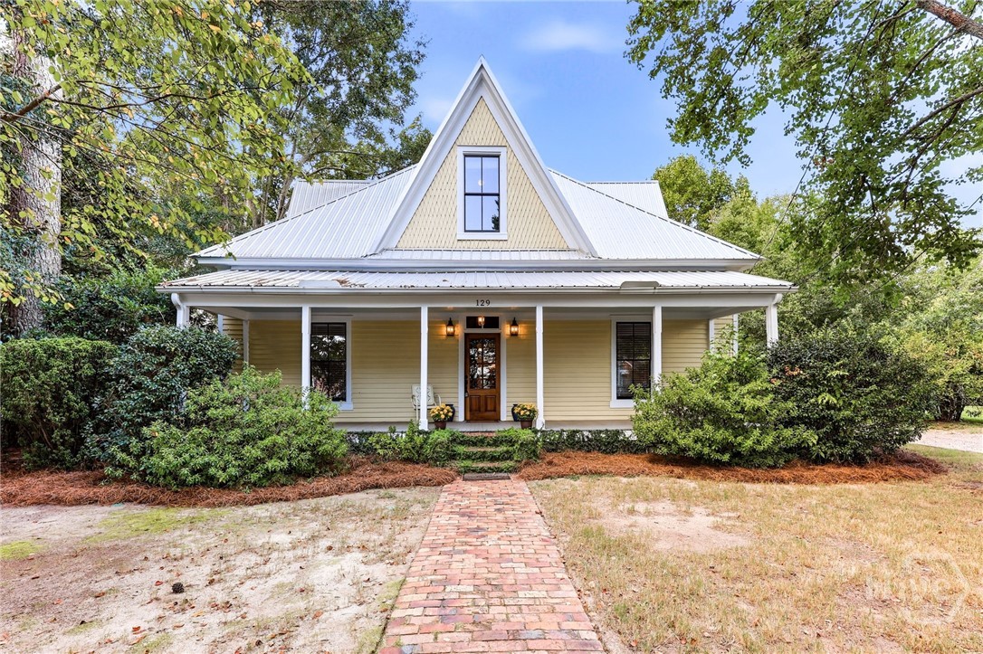 Photo 3 of Single family home for sale at 129 N Church St, Bogart, GA 30622 | MLS# CL364471 | Listing updated on 2026-09-15