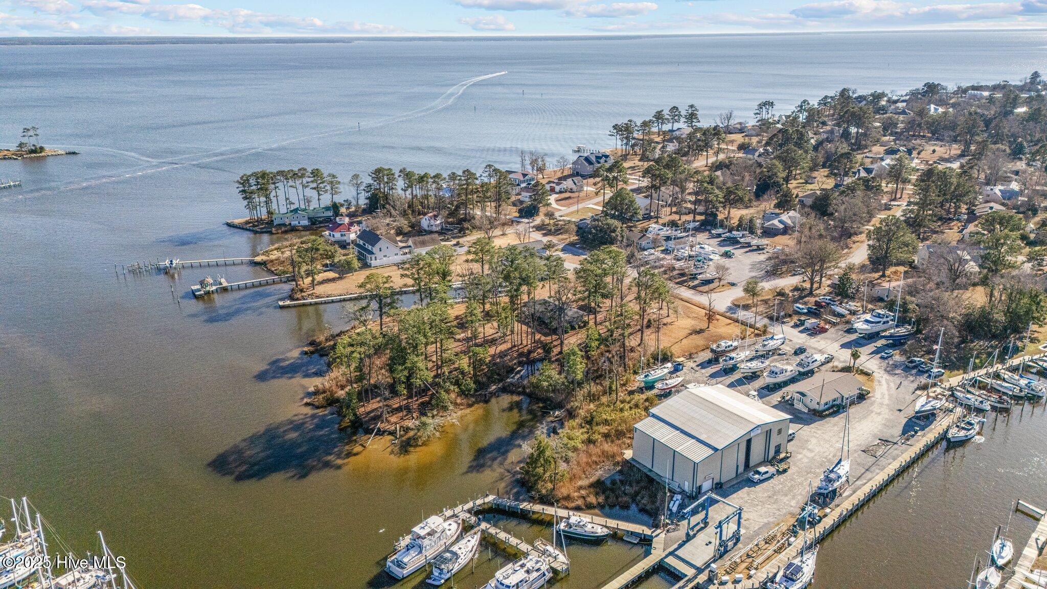 1238 Neuse Drive, Oriental, NC, 28571