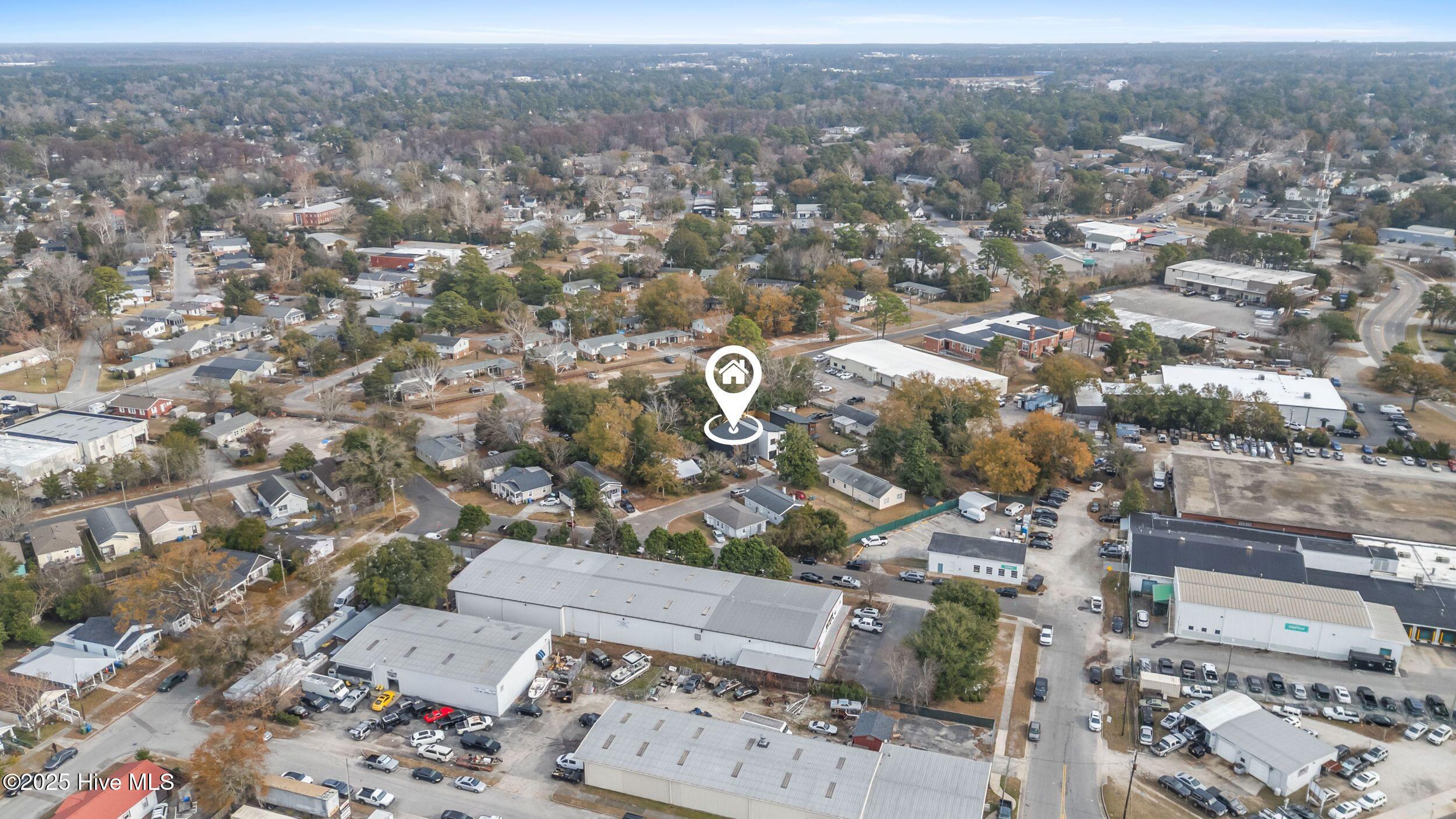 100546995 | Photo 43