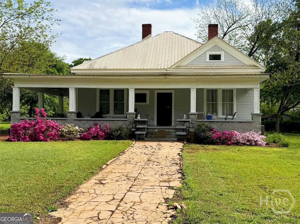 Property at 670 Railroad Avenue
