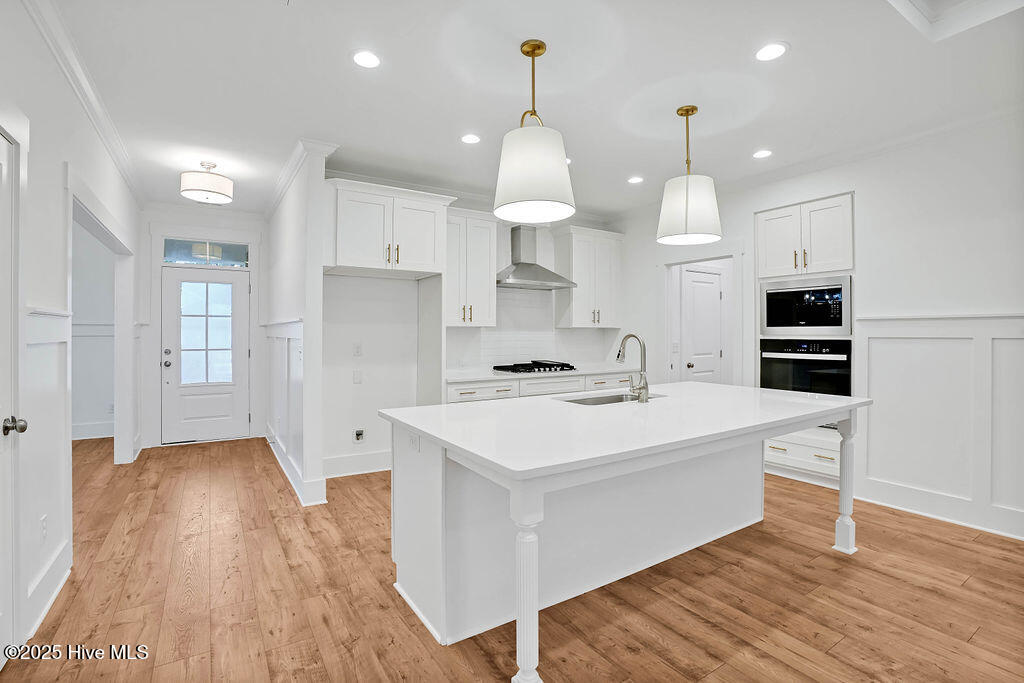 100471796 | Photo 12