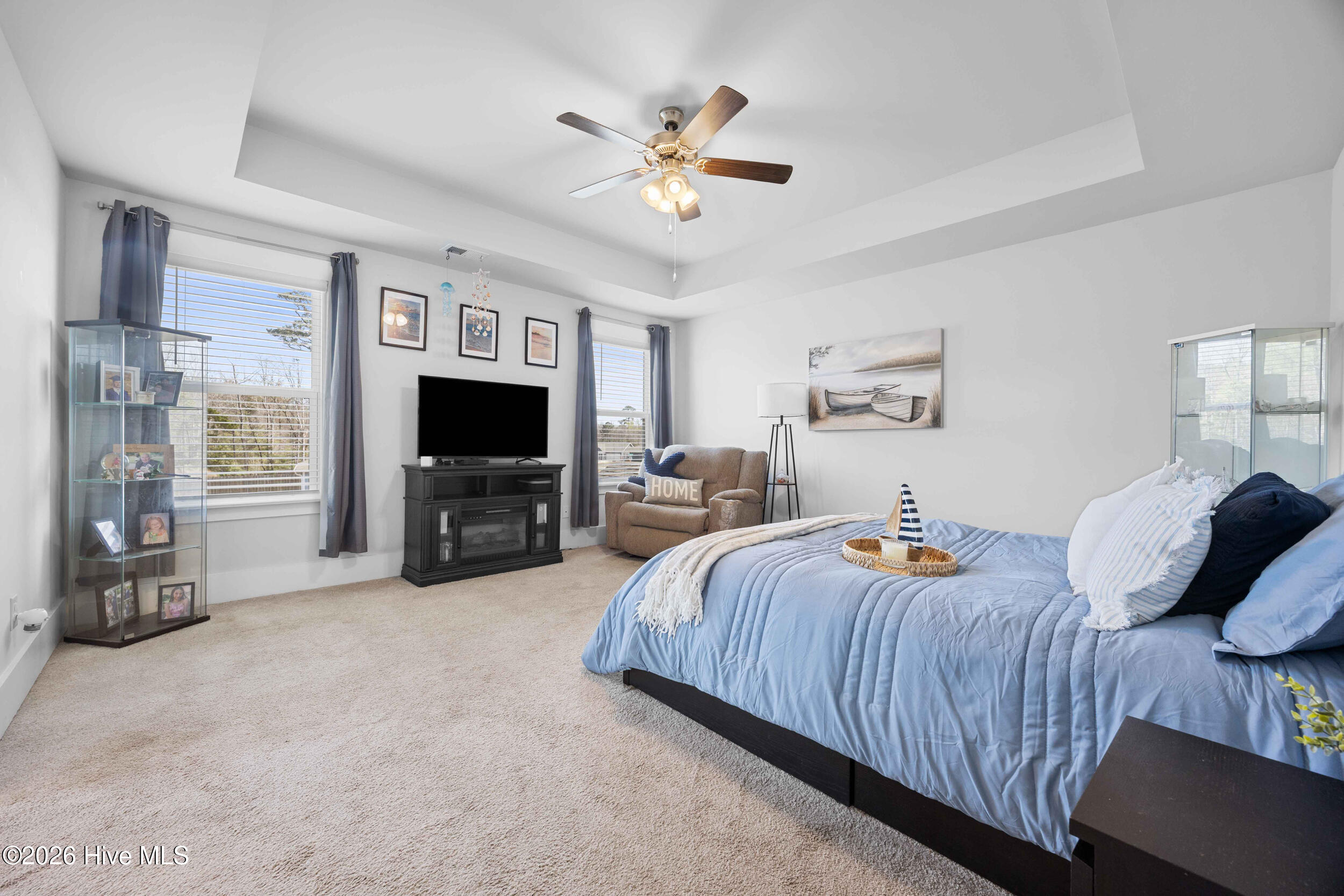 100561686 | Photo 23