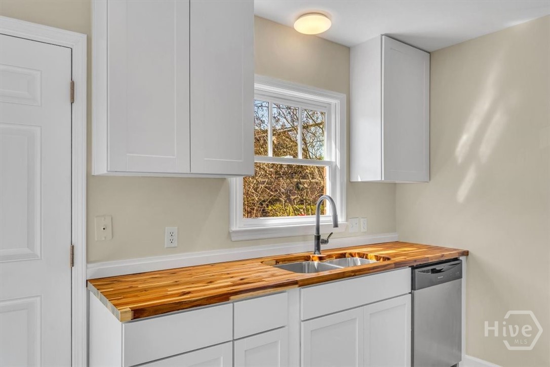 Completely redone with new cabinets, new counterto