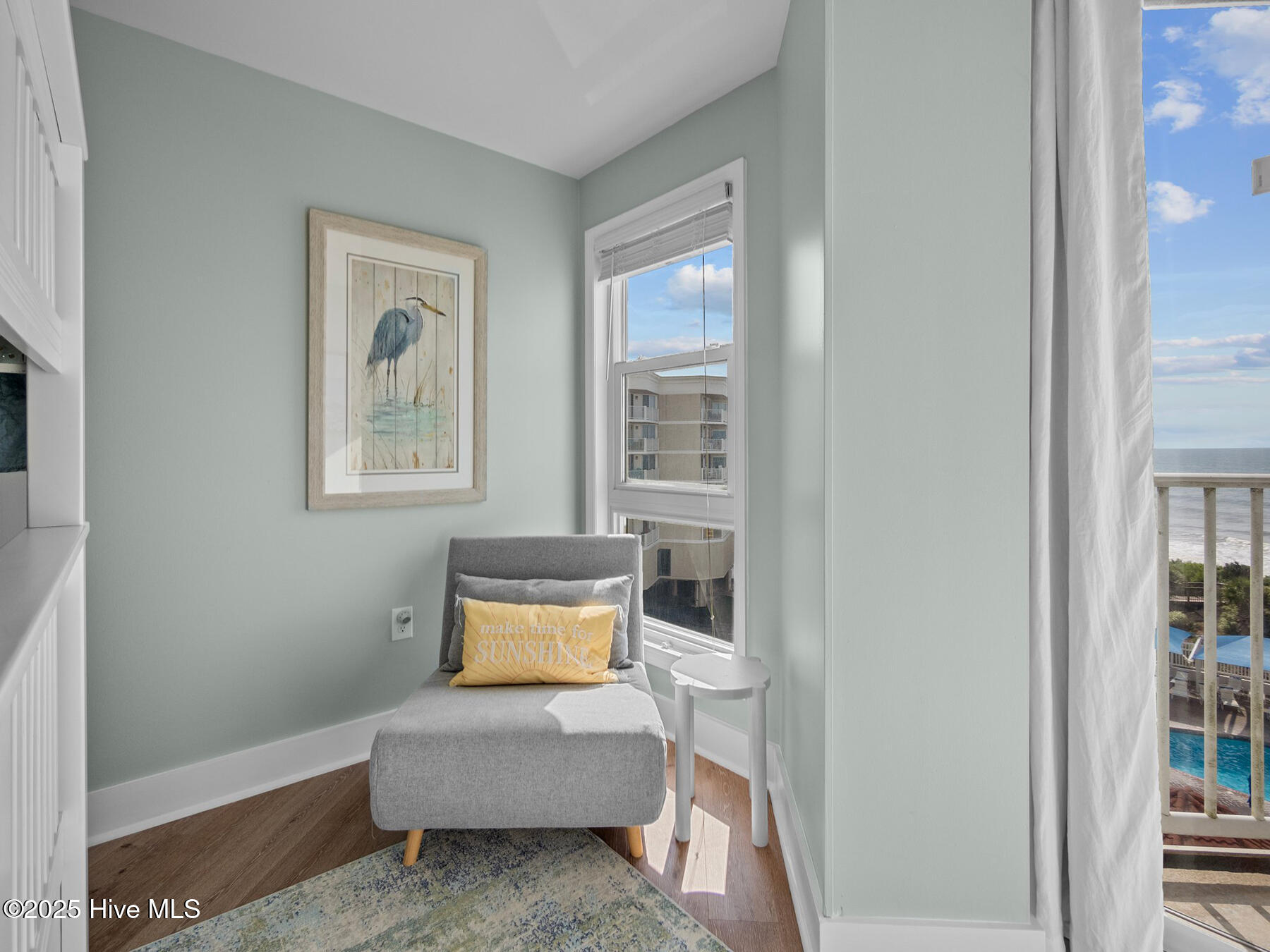 100518726 | Photo 21