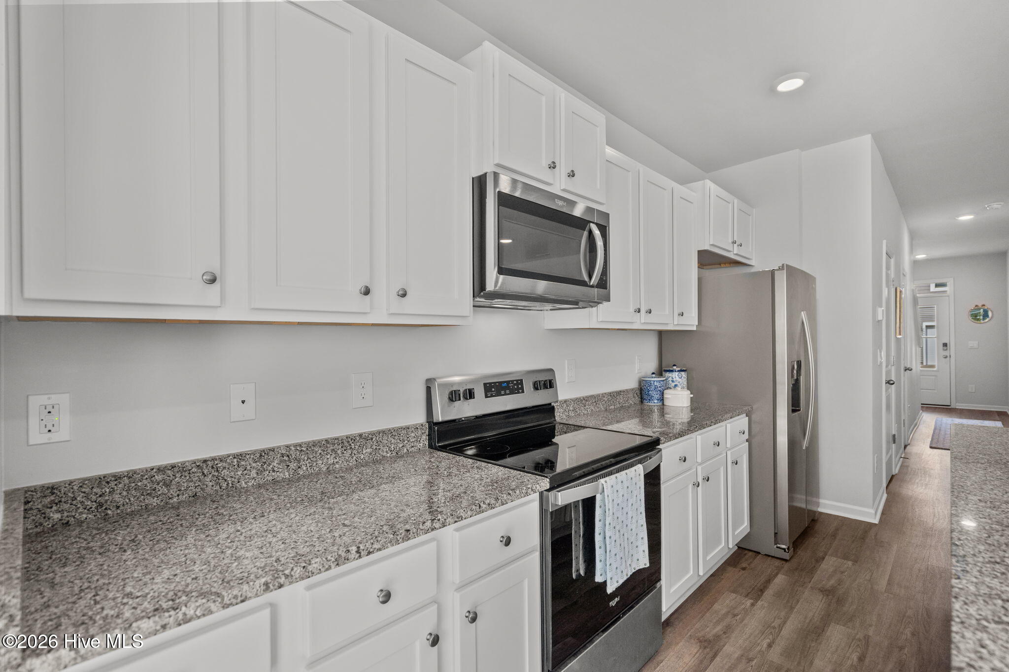 100555549 | Photo 16