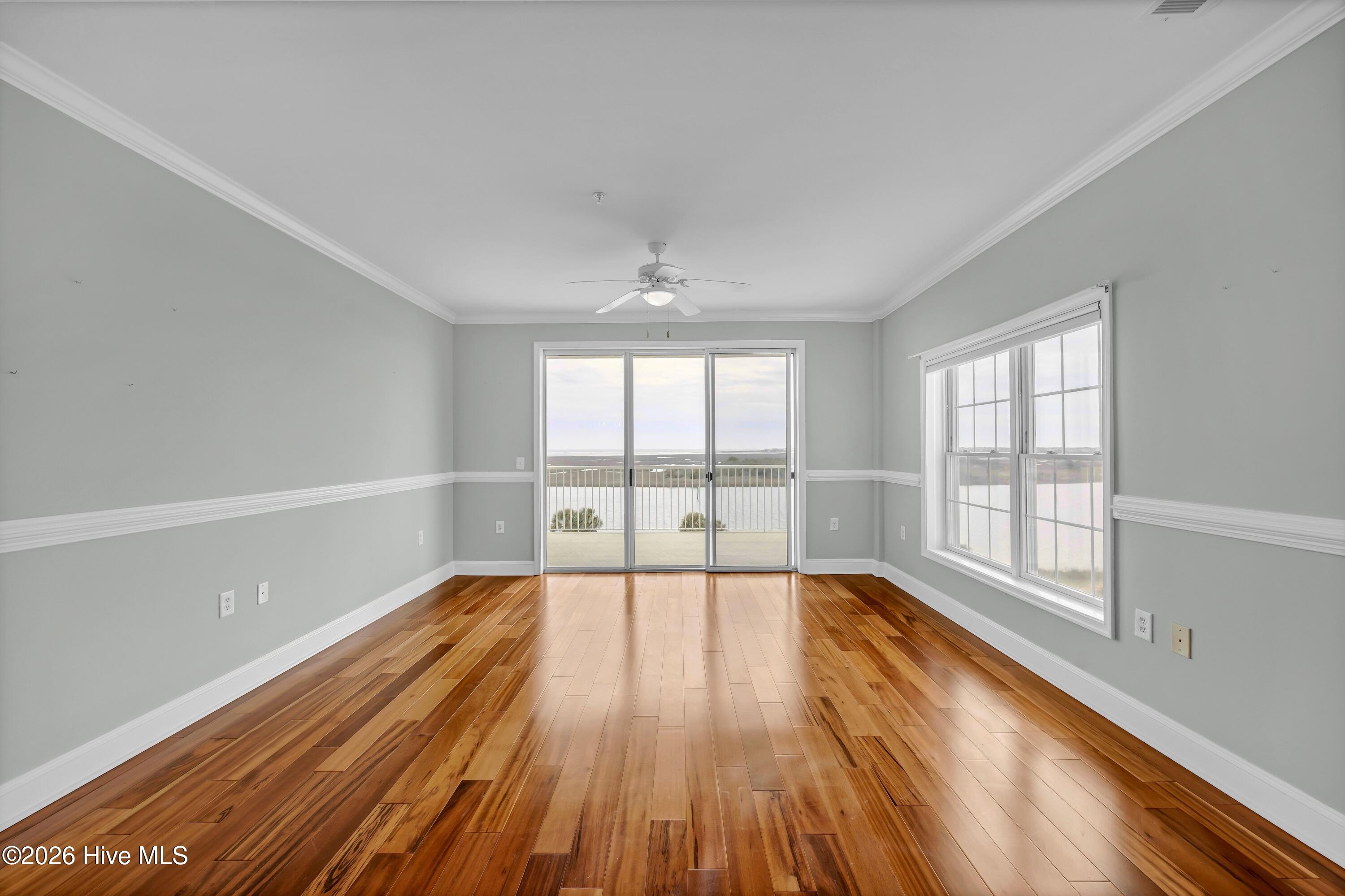 100556994 | Photo 12