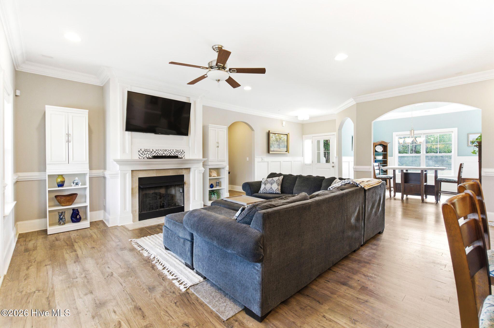 100564498 | Photo 10