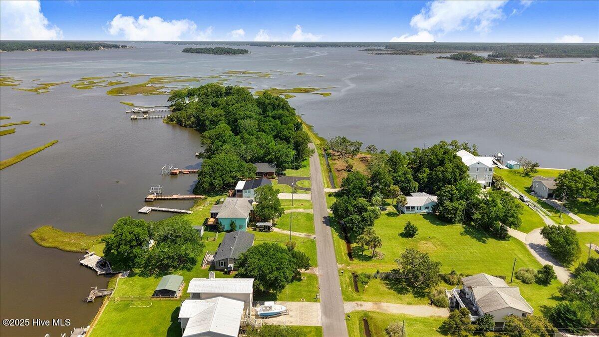 100521528 | Photo 17