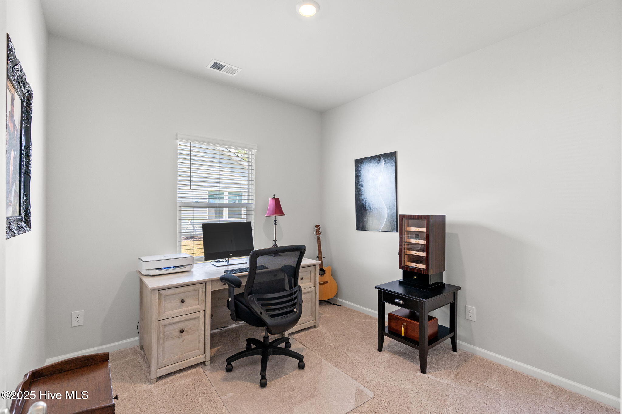 100536885 | Photo 18