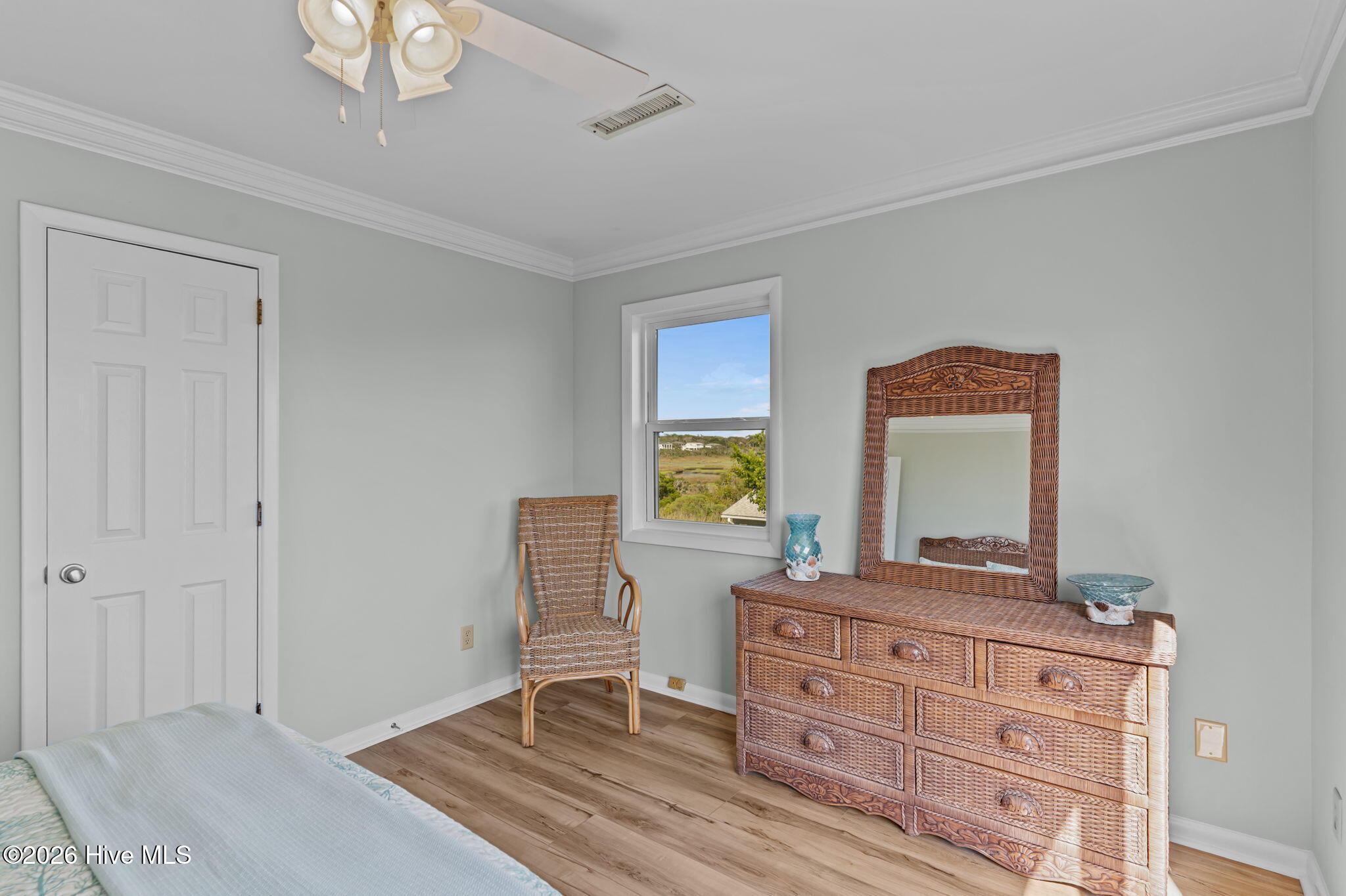 100553144 | Photo 30