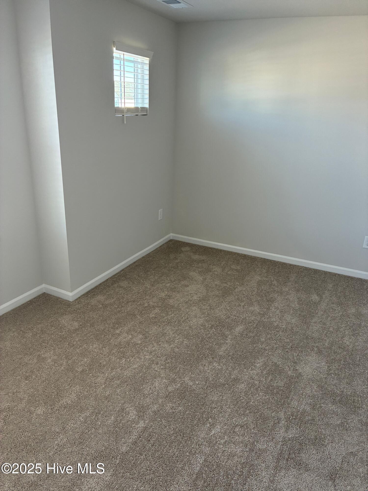 100545572 | Photo 26