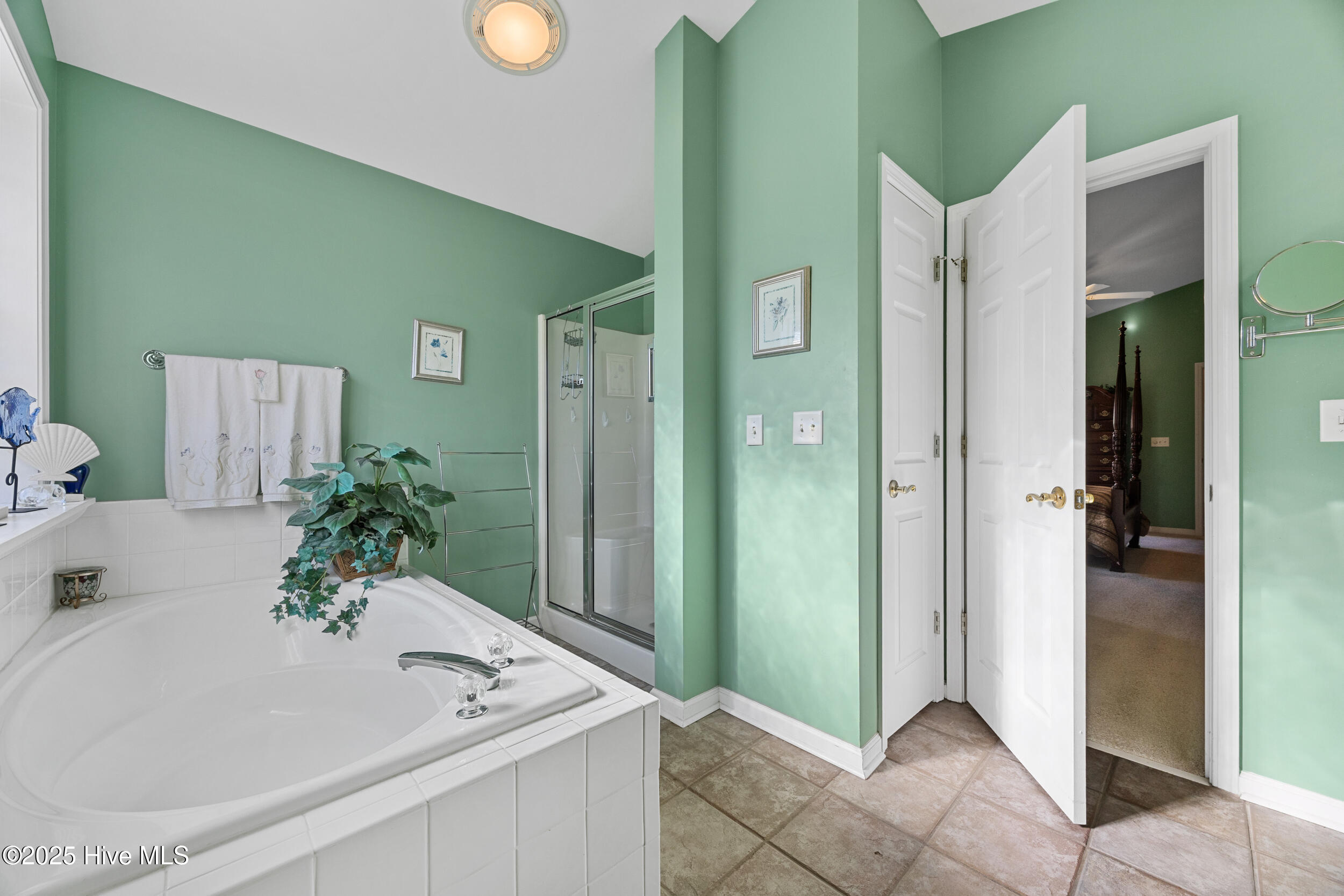 100541714 | Photo 20