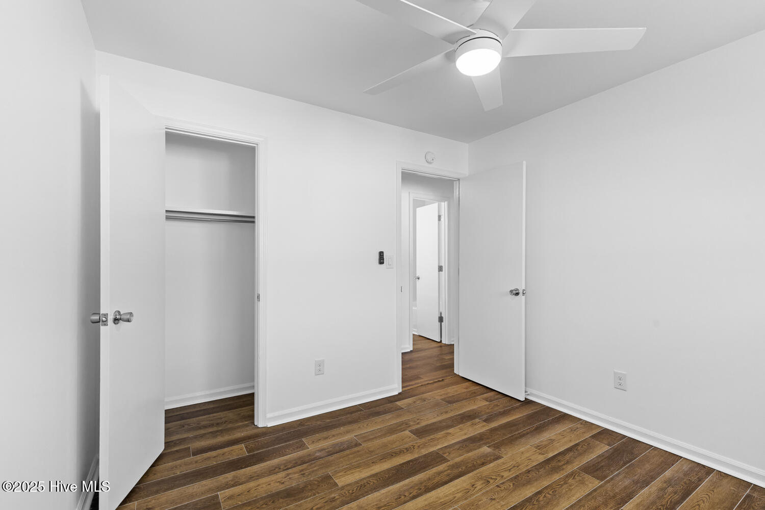 100544818 | Photo 15