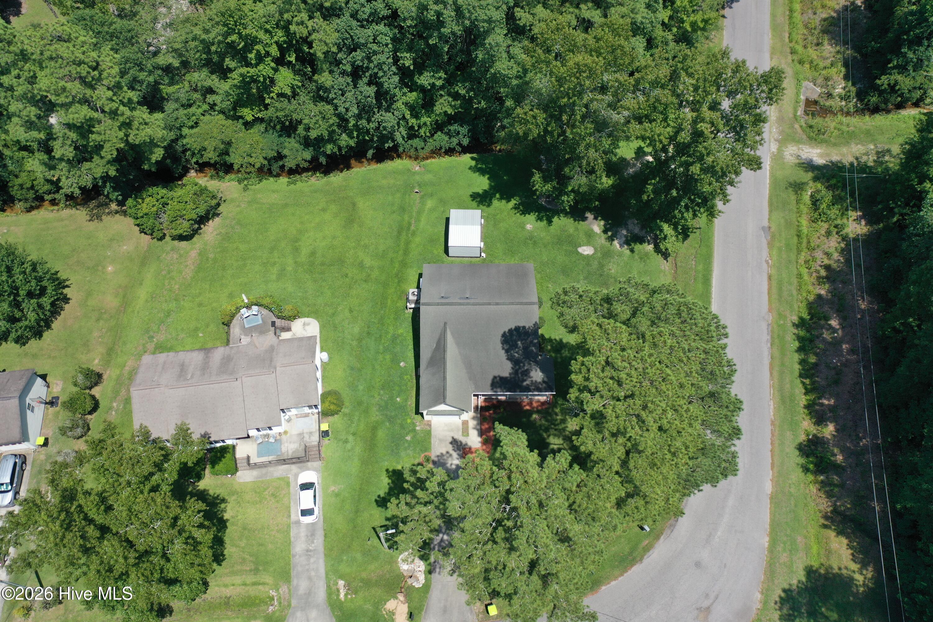 100557378 | Photo 60