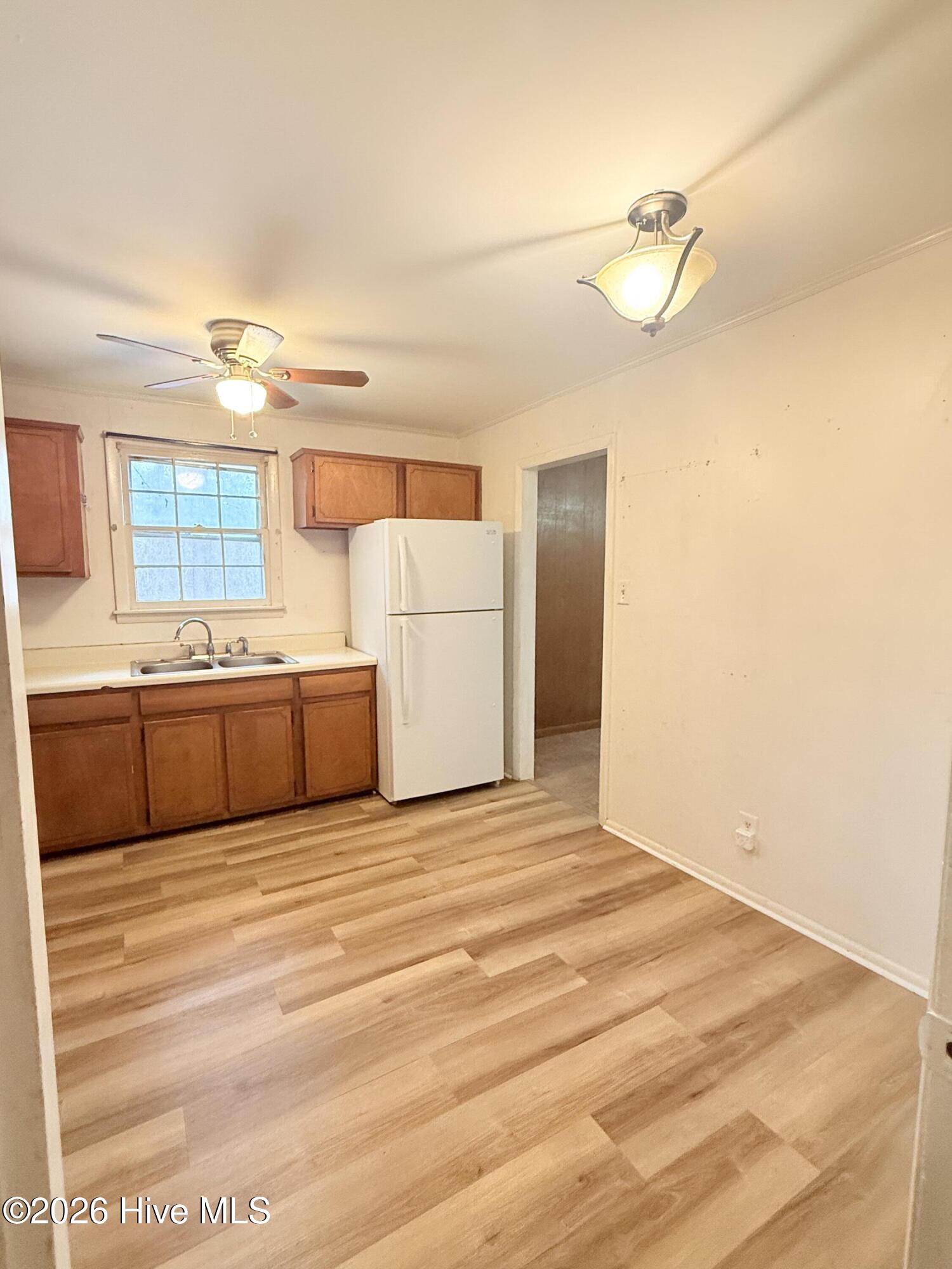 100544444 | Photo 12