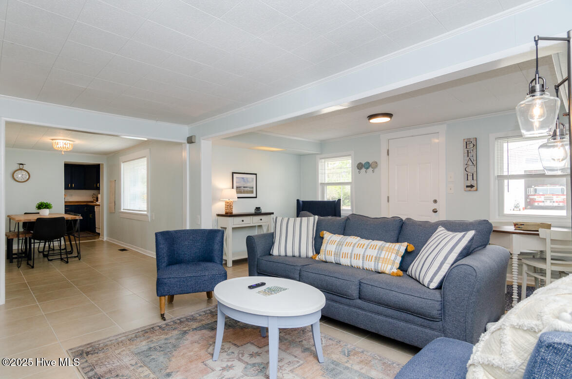 100520623 | Photo 10