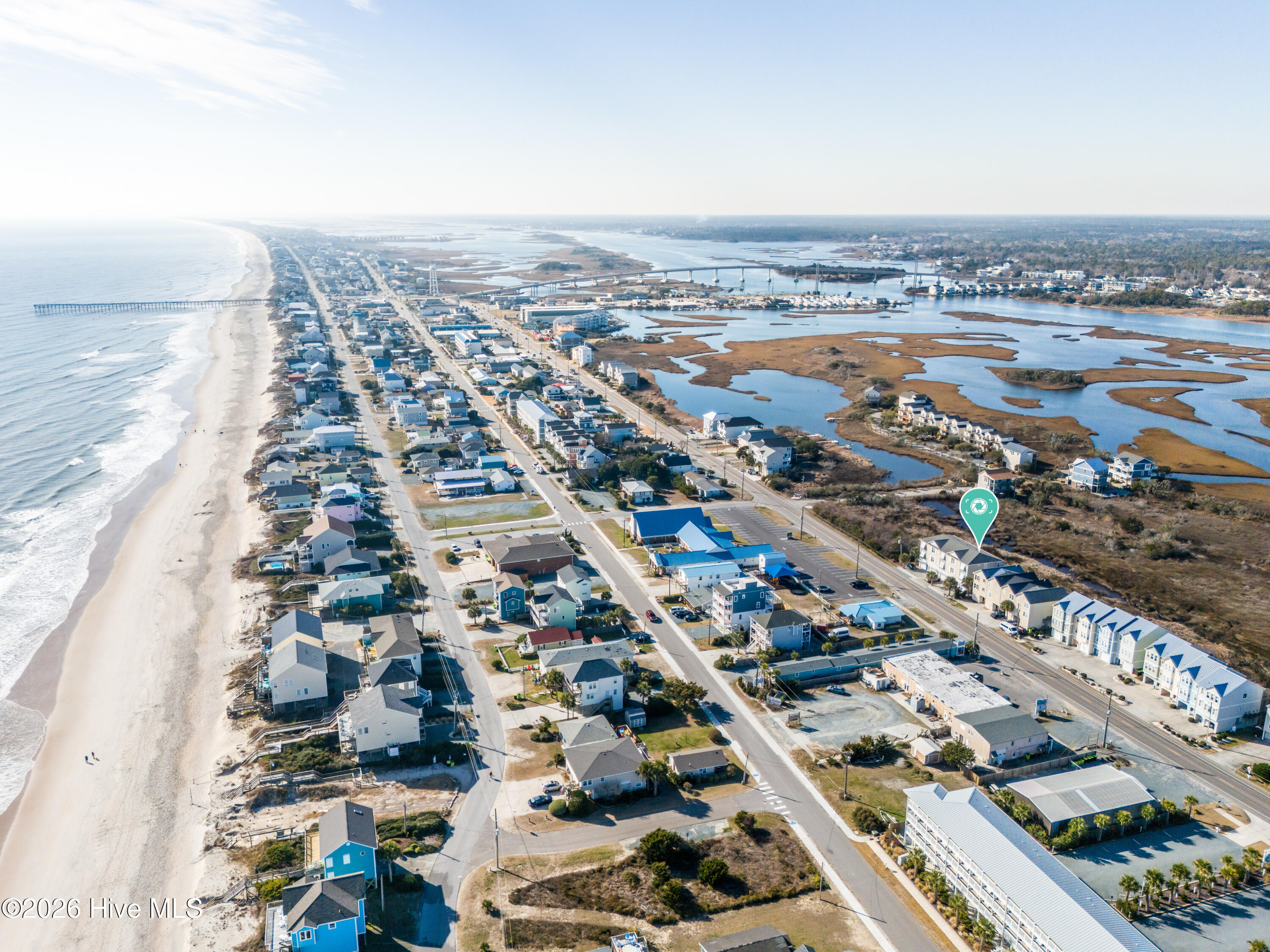 100548325 | Photo 35