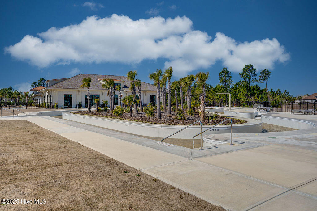 100529139 | Photo 52