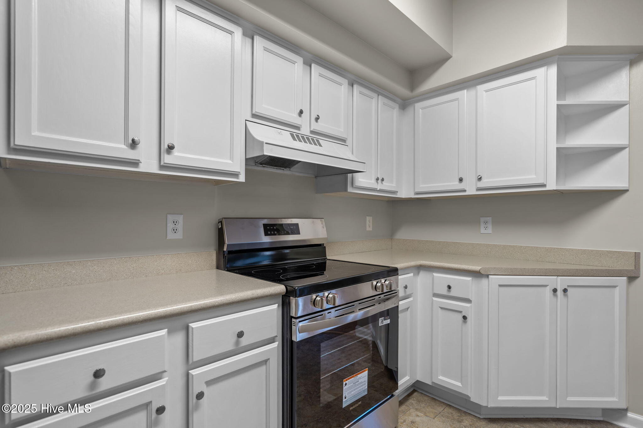 100539656 | Photo 32