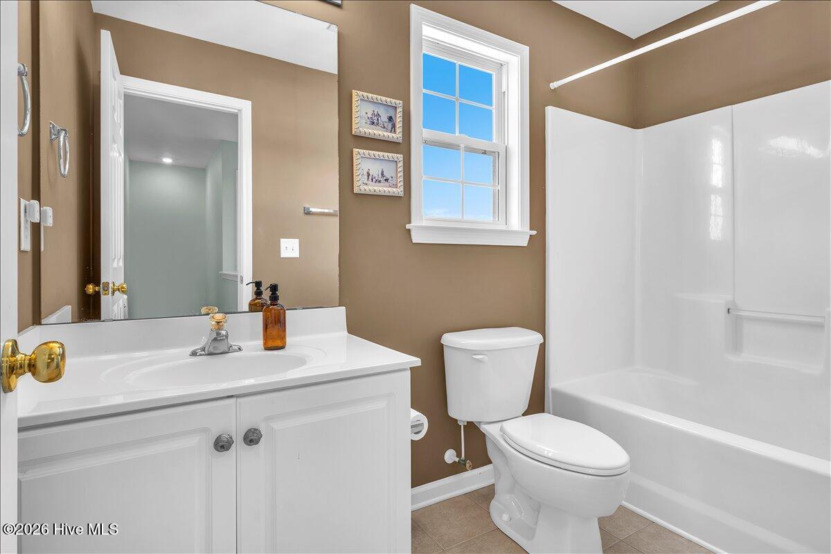 100566534 | Photo 39