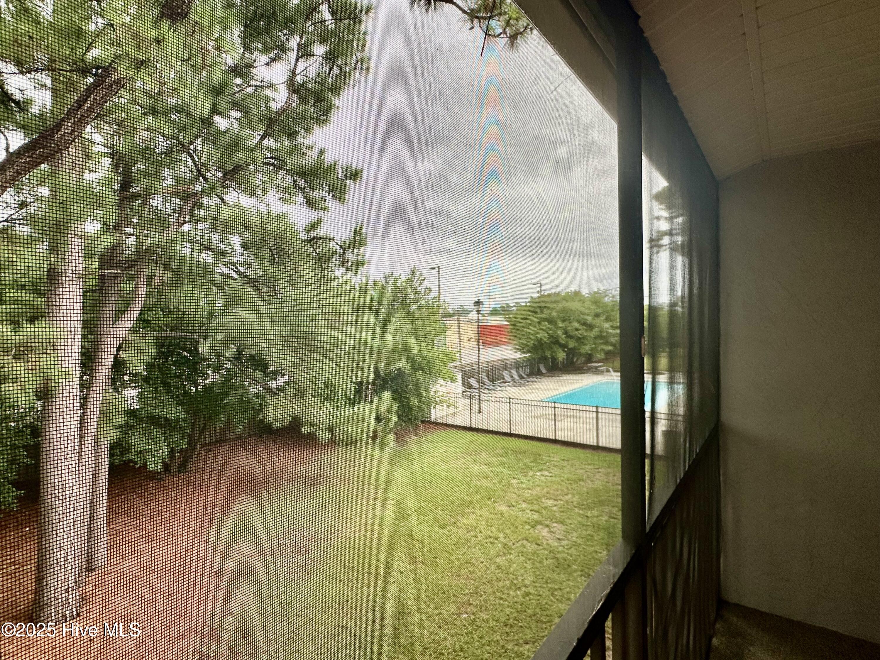 100493432 | Photo 19