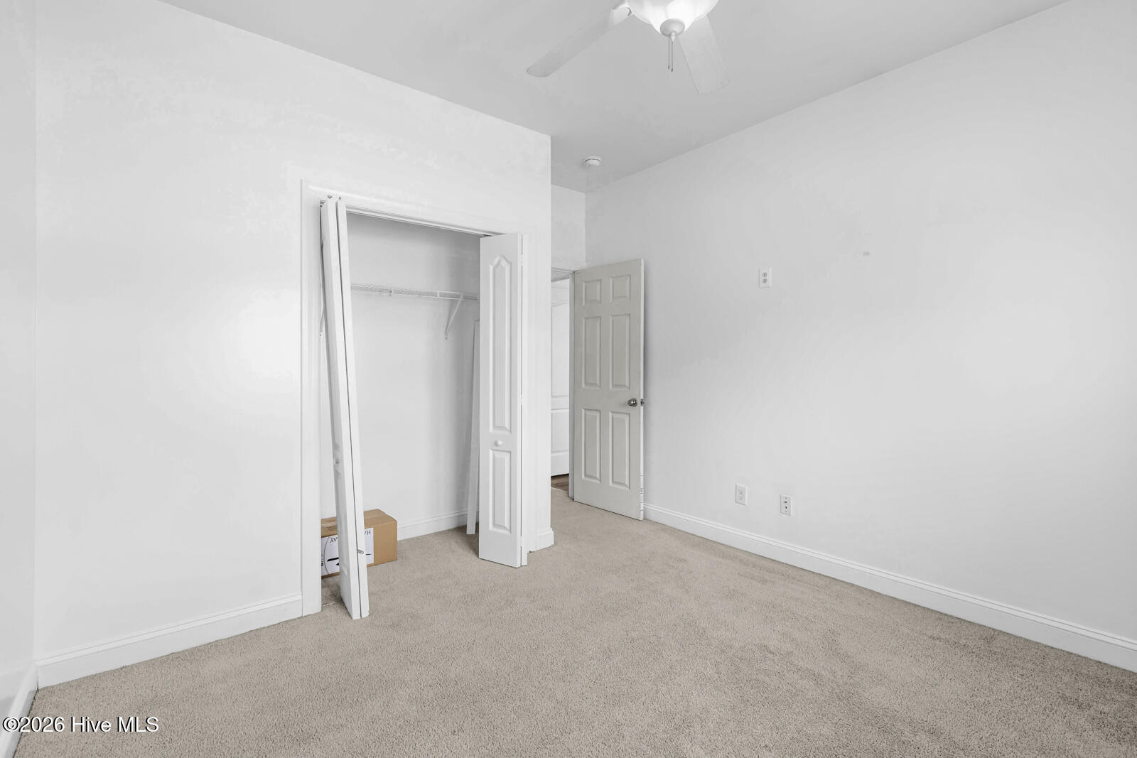 100564555 | Photo 21