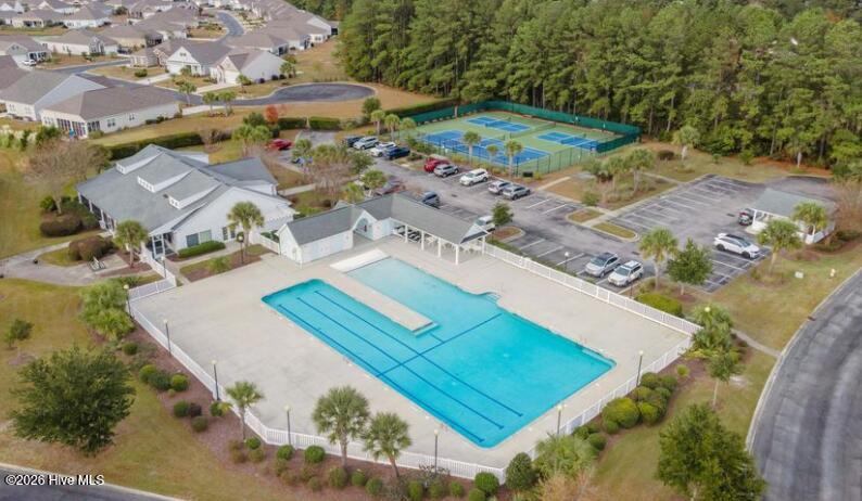 100557120 | Photo 34