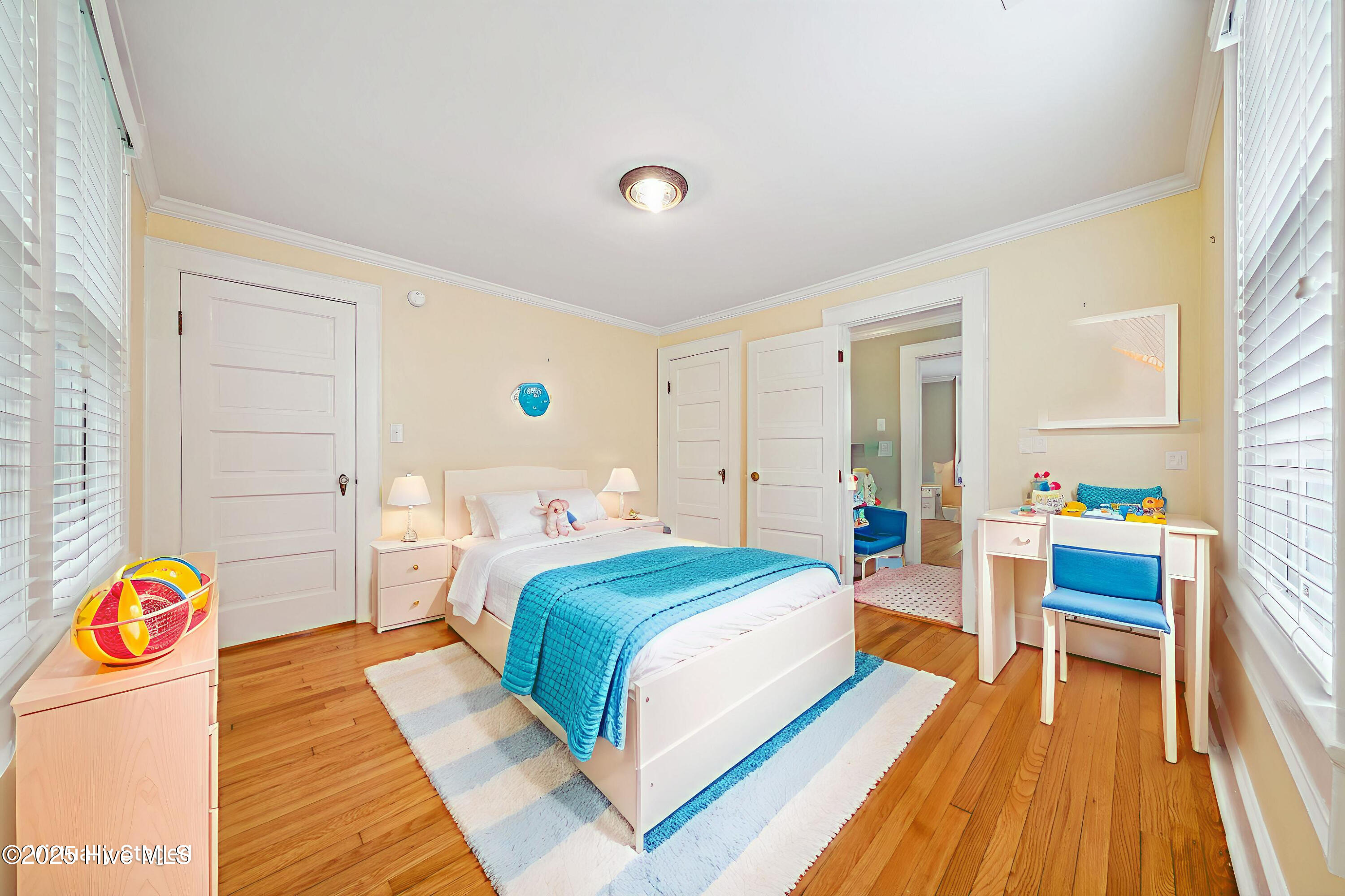 217 N 18th Street, Wilmington, NC 28405 – photo 14: Bedroom #2 w/ Jack-N-Jill Bath