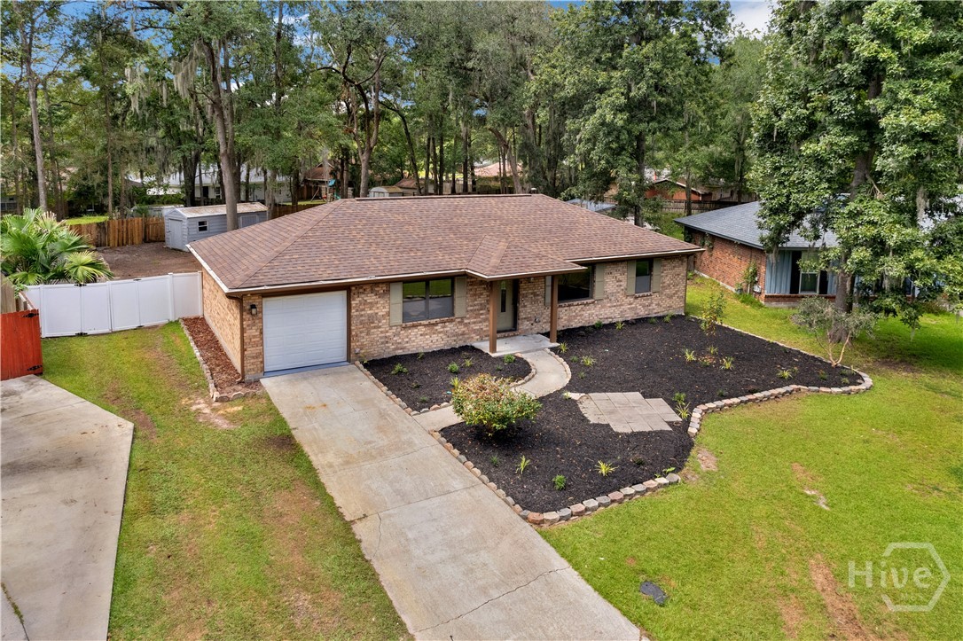 Photo 2 of Single family home for sale at 111 Cambridge Dr, Savannah, GA 31419 | MLS# SA365132 | Listing updated on 2026-09-23