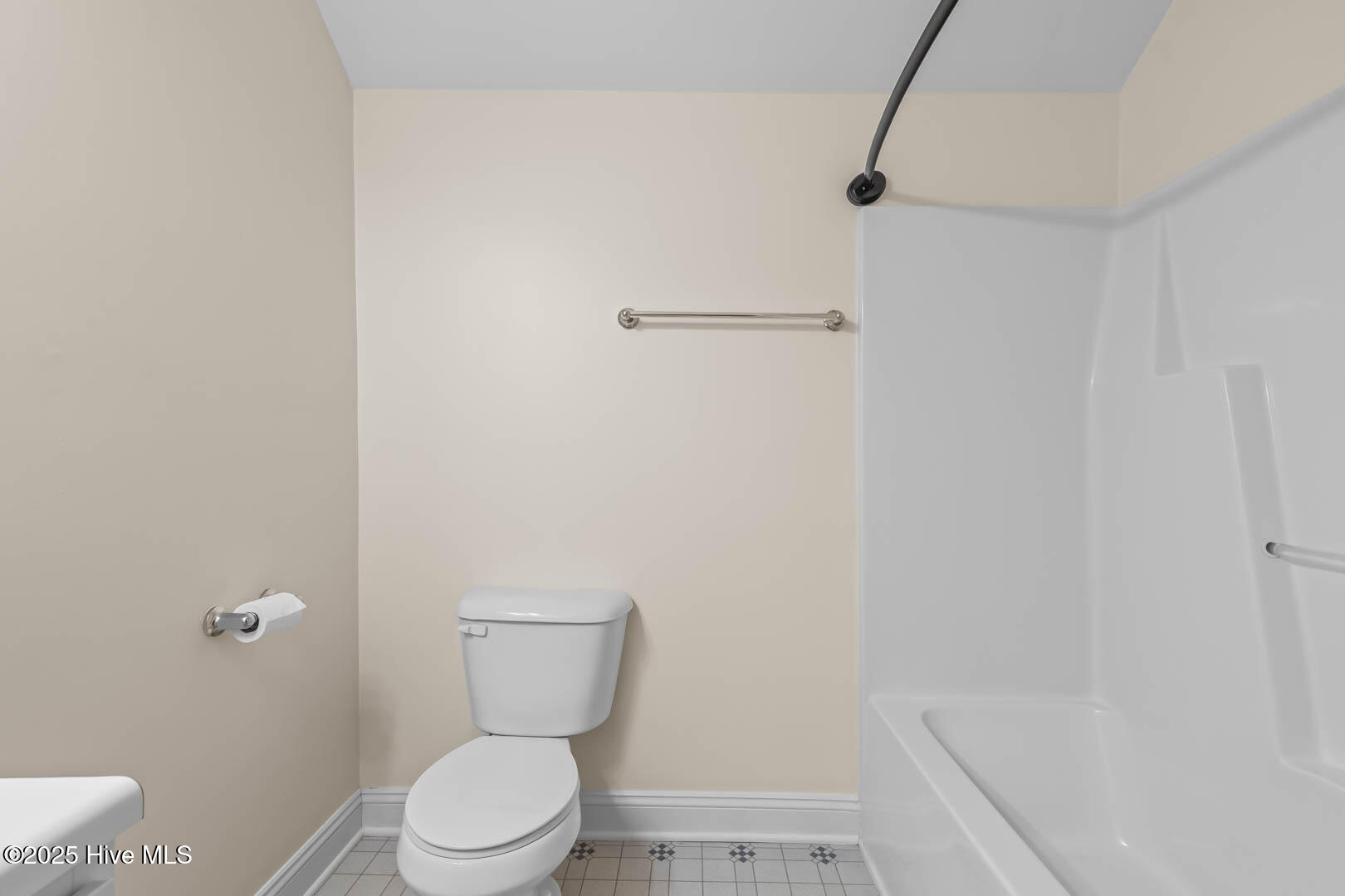 100512903 | Photo 56