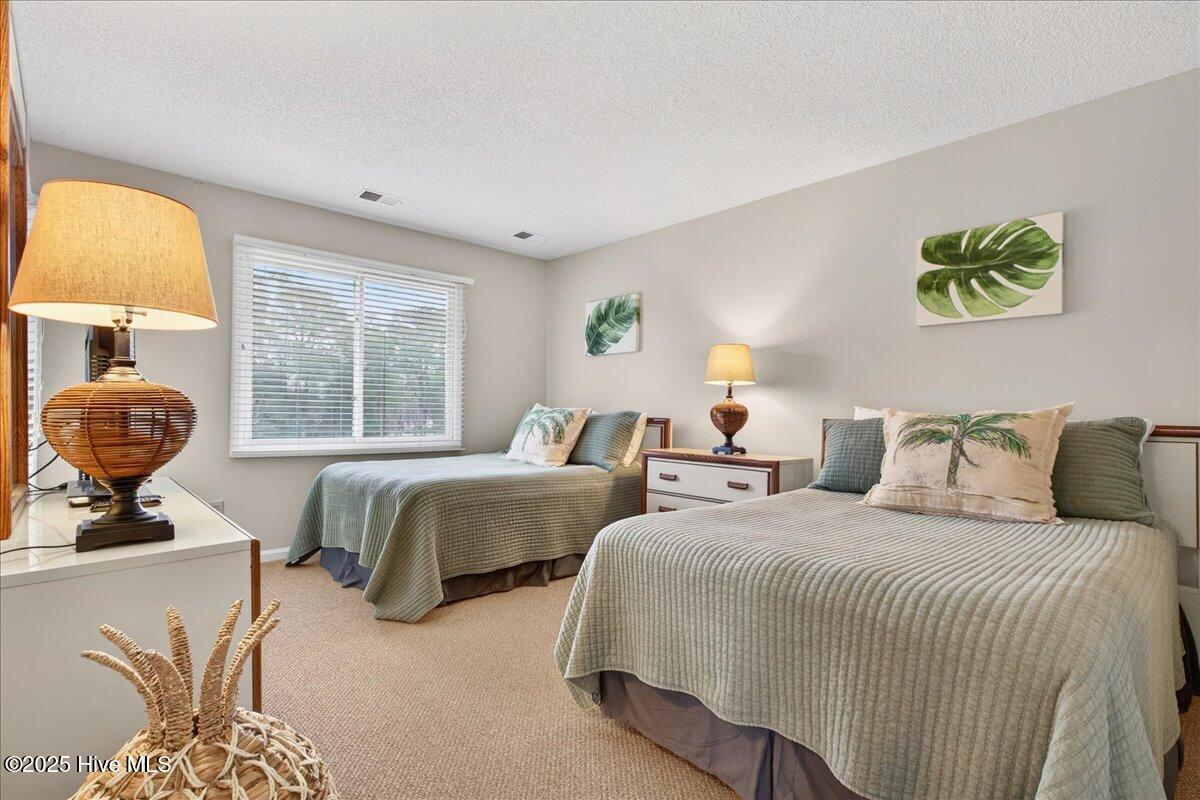 100545119 | Photo 17