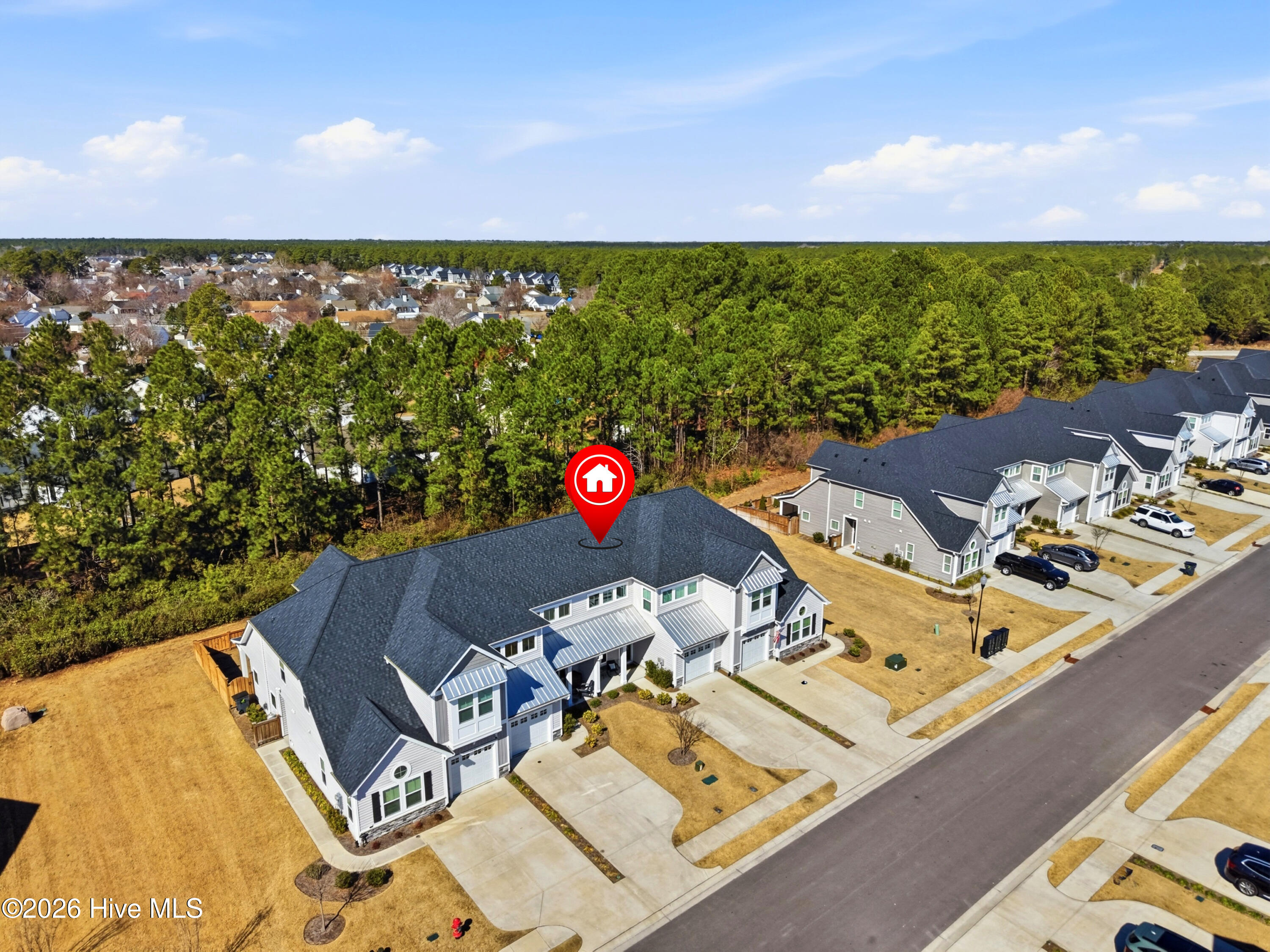 100555182 | Photo 39