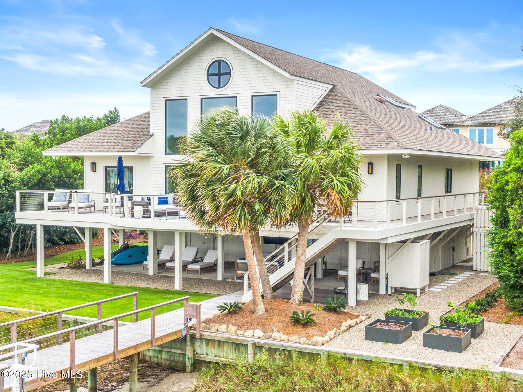 100530519 | Photo 63