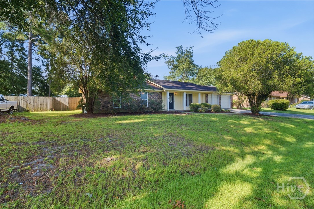 2nd image of 615 Madison Dr, Hinesville, GA 31313 | MLS# SA362803