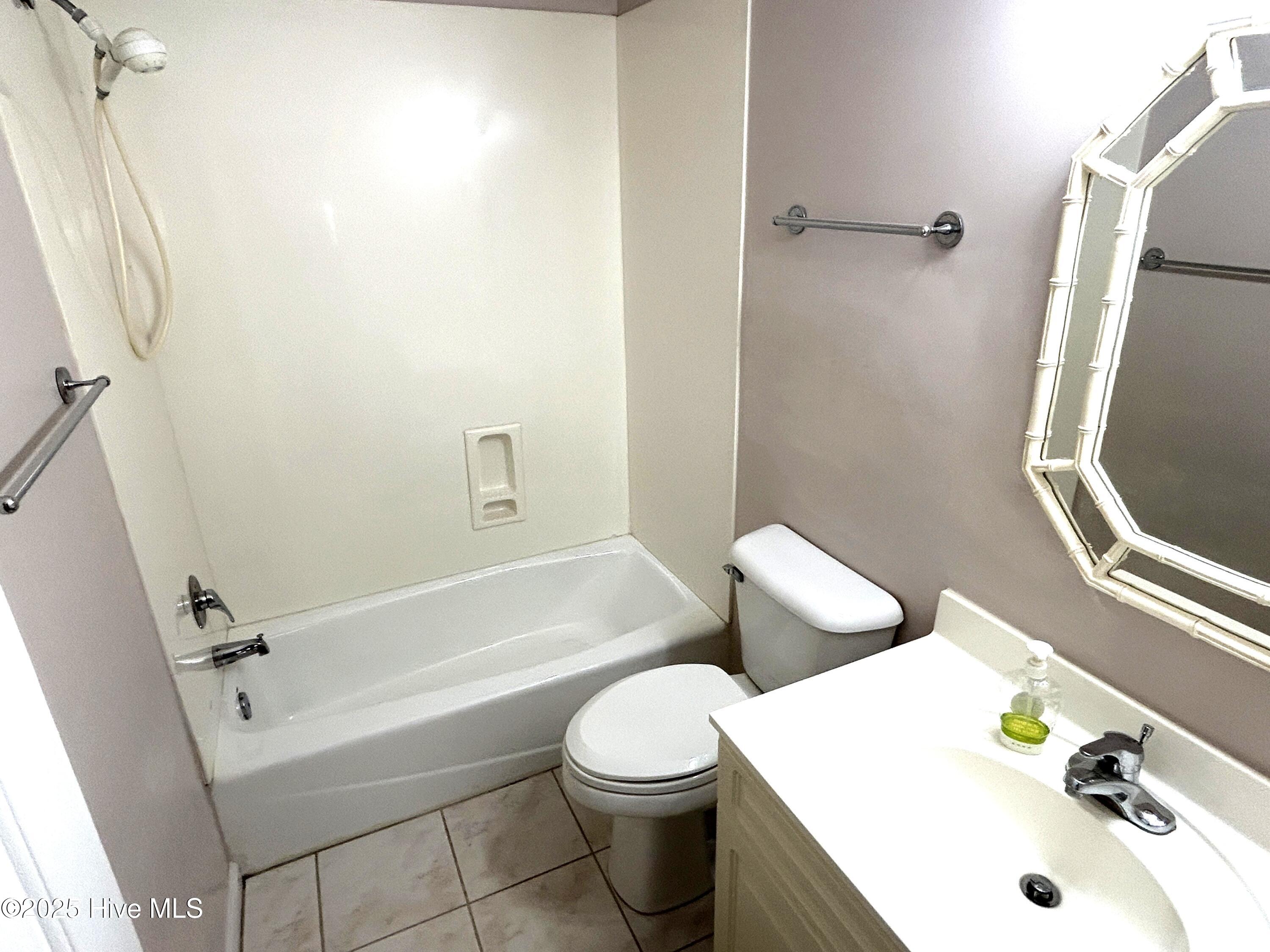 100546134 | Photo 14