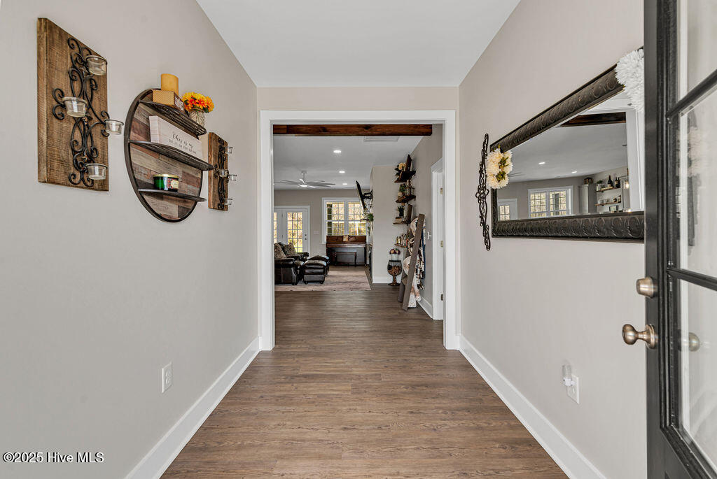 1560 White Oak River Road,Maysville